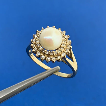 Vintage 14K Yellow Gold Pearl Solitaire Diamond Double Halo Cocktail Ring