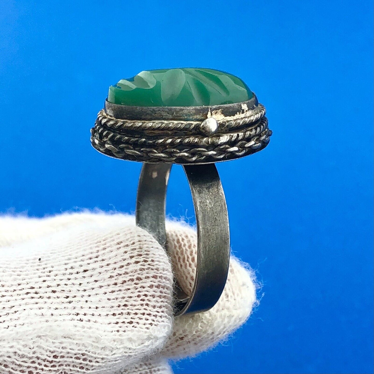 Lovely Sterling Silver 925 Onyx Colored Glass Snuff Poison Pill Adjustable Ring