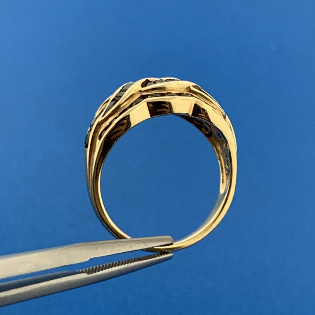 Retro Designer 10K Yellow Gold Sapphire Wave Channel Tapered Dome Cocktail Ring