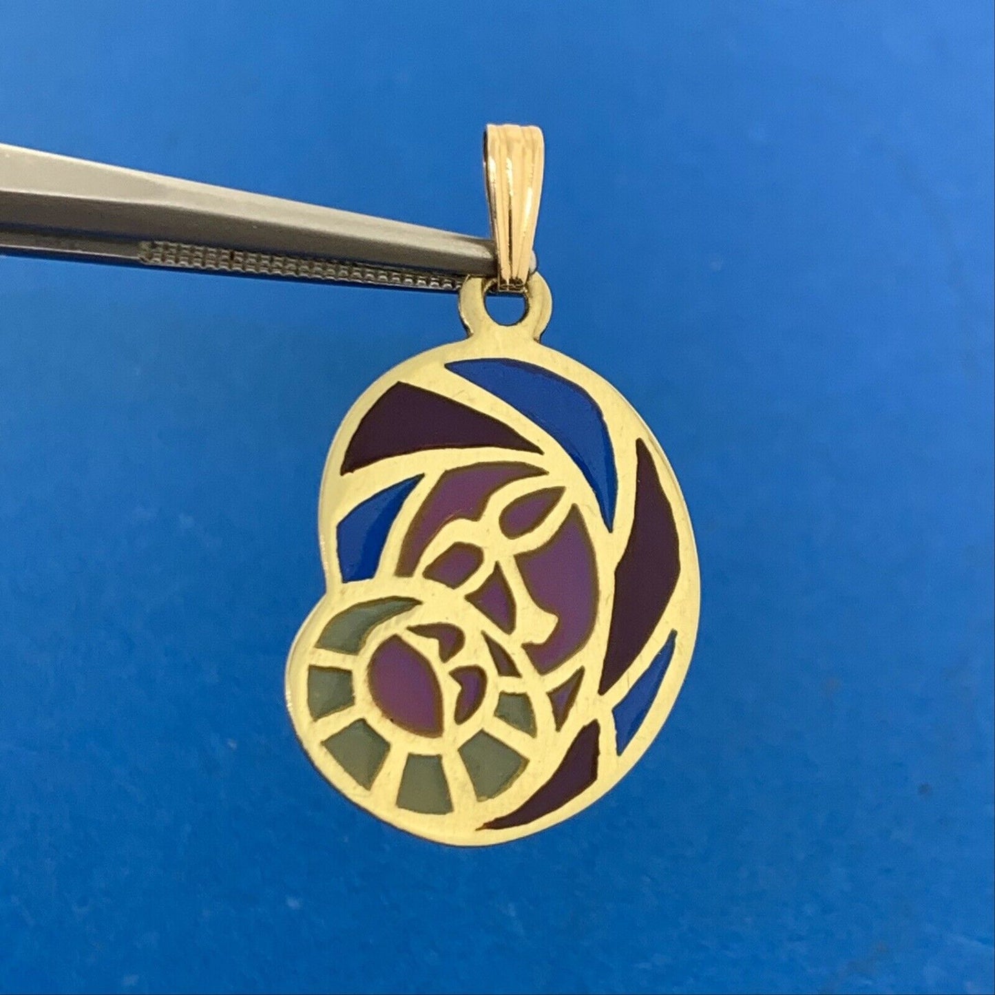 Antique Plique-A-Jour 14K Yellow Gold Mother And Child Madonna Pendant