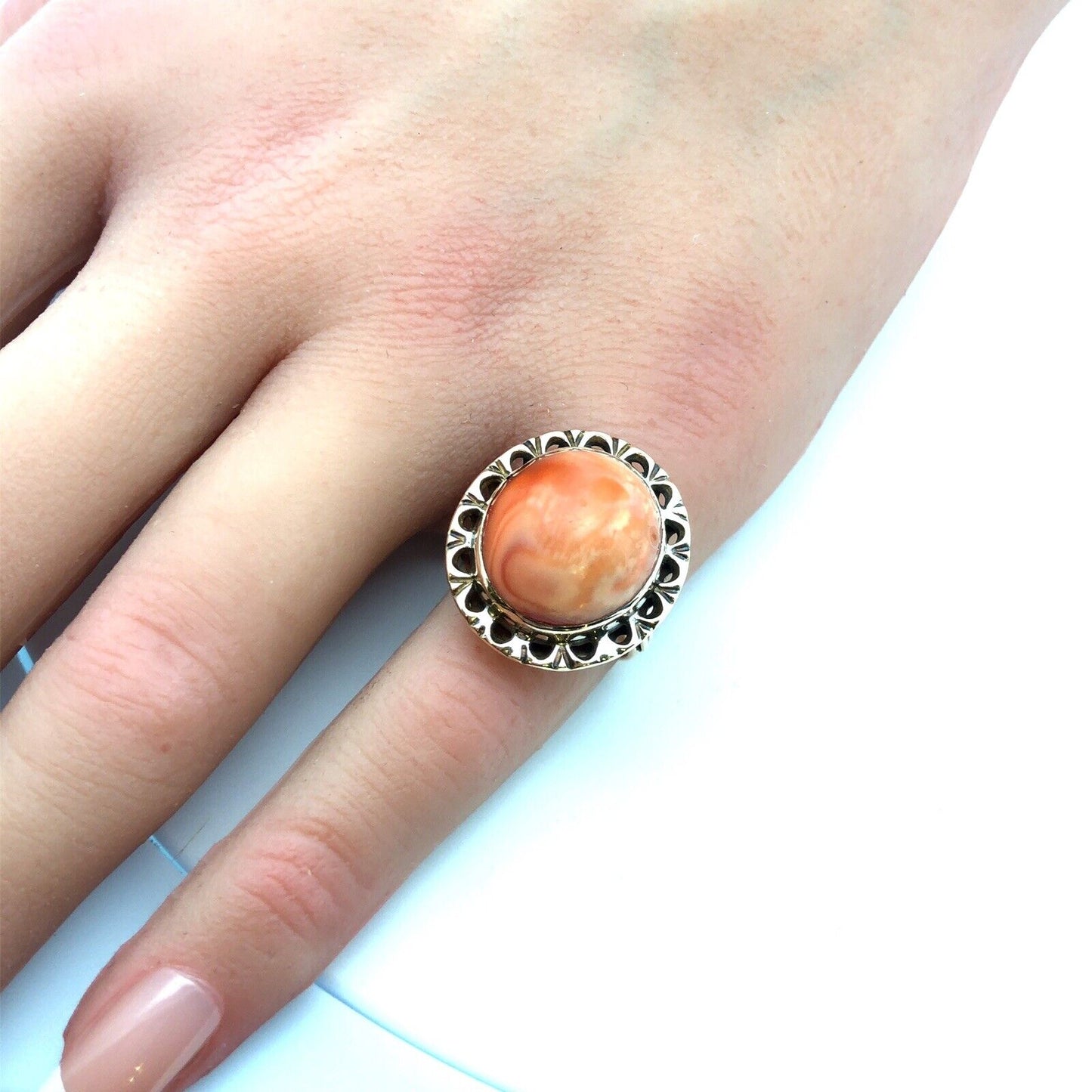 Vintage 14K Yellow Gold Oval Cabochon Orange Mexican Fire Opal Cocktail Ring