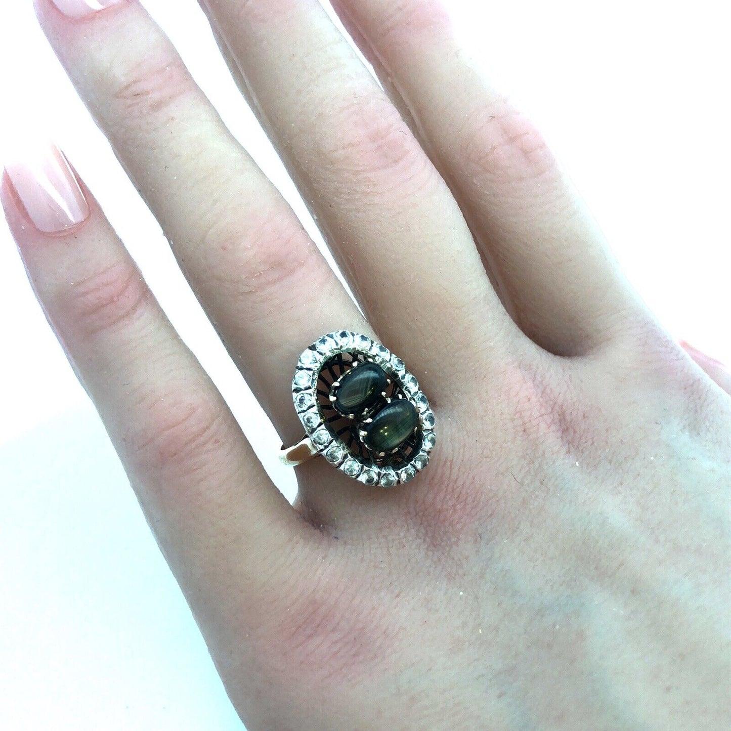 Vintage 14K Yellow Gold Black Star Sapphire White Amethyst Halo Cocktail Ring