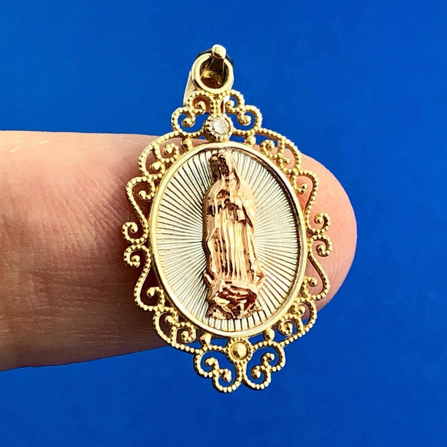 Vintage 10K Yellow White Rose Gold Diamond Oval Filigree Mother Mary Pendant