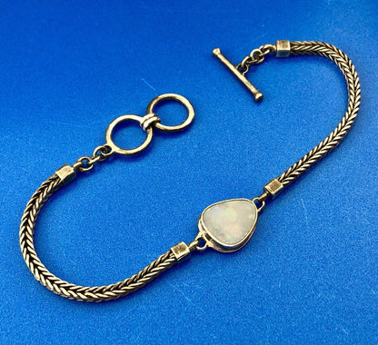 Vintage Sterling Silver 925 Trilliant Opal Cabochon Wheat Link Toggle Bracelet