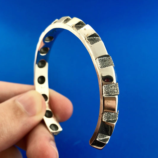 Rare Mignon Faget 925 Sterling Silver Rotated Dentils Stackable Cuff Bracelet