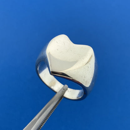 Vintage Mexico 925 Sterling Silver Polished Modernist Heart Love Romance Ring