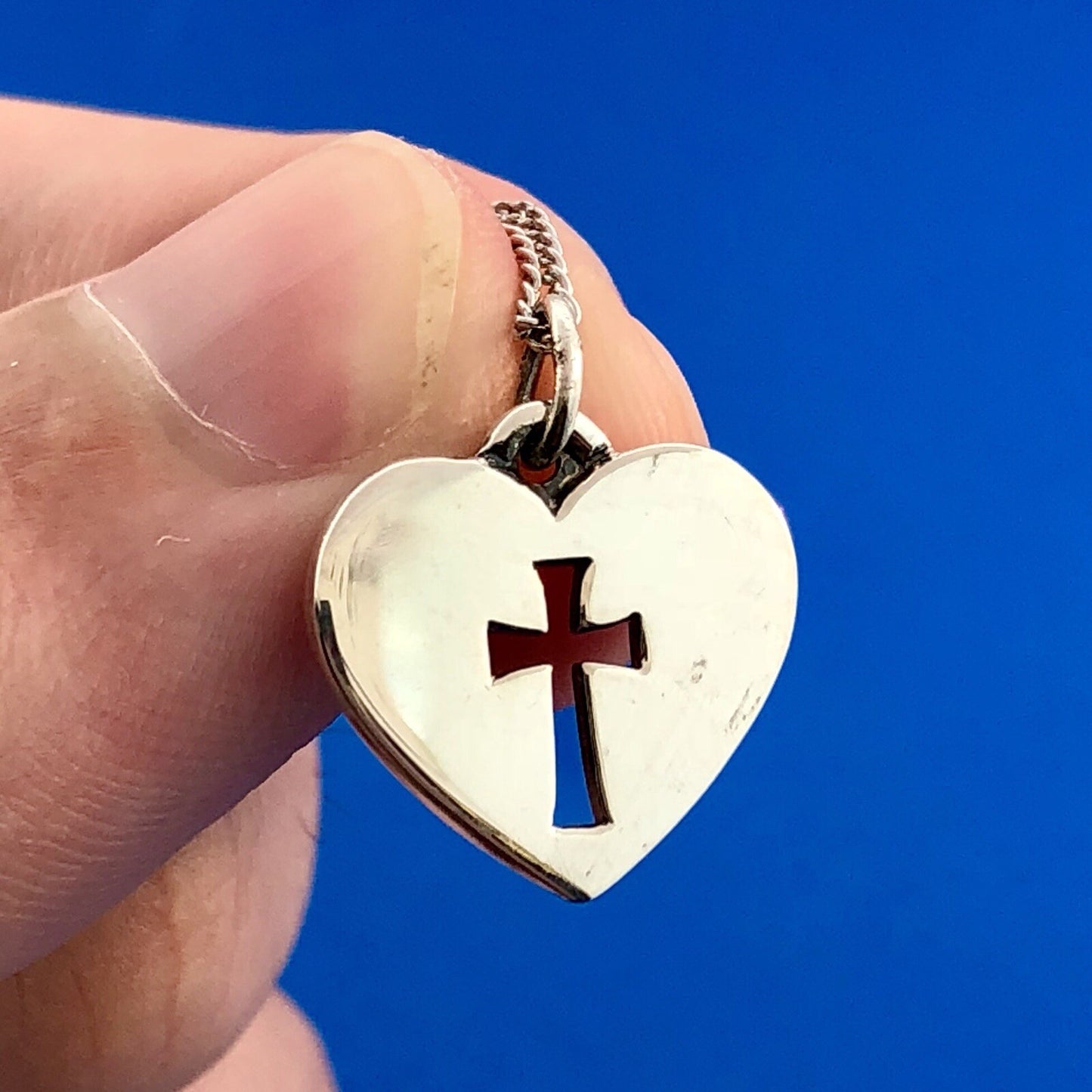 James Avery 925 Sterling Silver Crosslet Heart Religious Charm Pendant Necklace