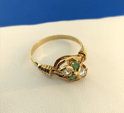 Vintage 18K Yellow Gold Cubic Zirconia Emerald Anniversary Modernist Bypass Ring