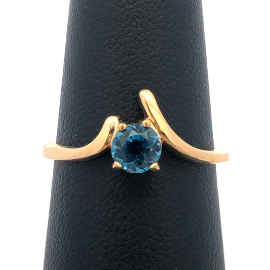 Vintage 14k Yellow Gold London Blue Topaz Ring Size 7.25