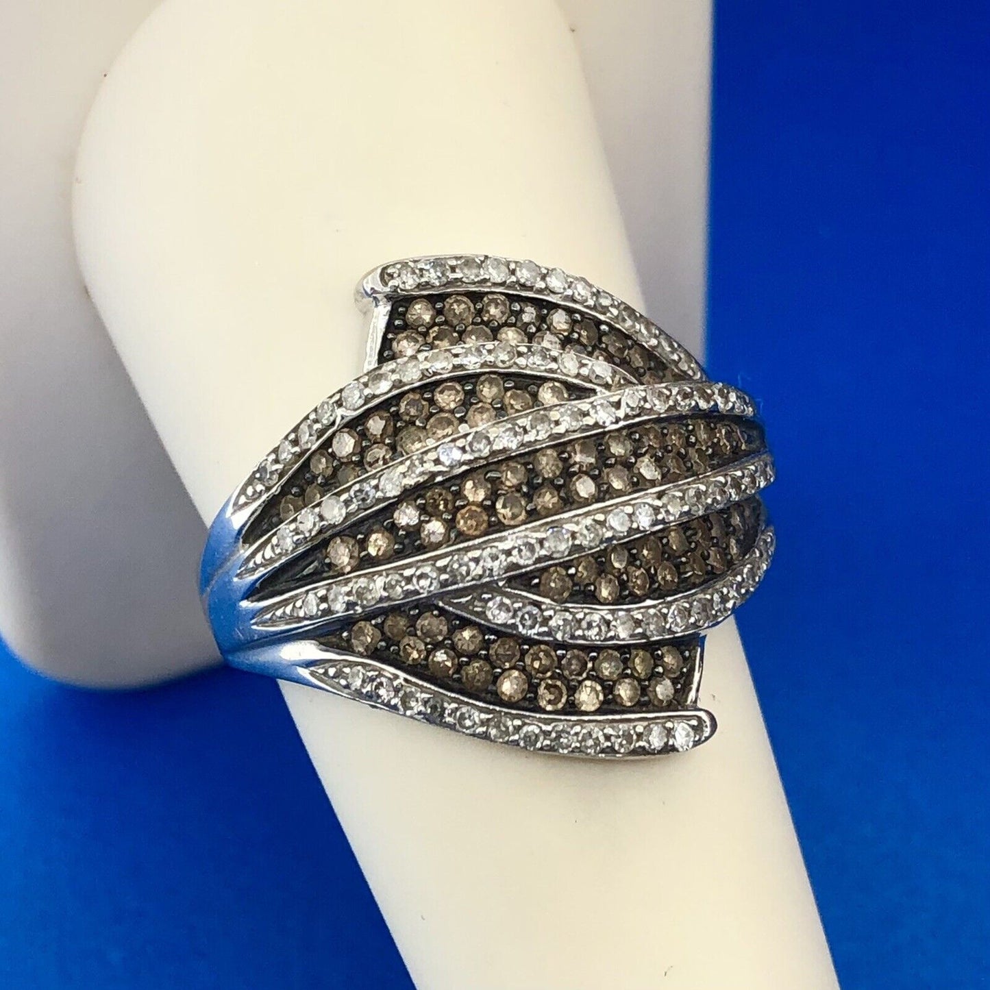 Designer MJ 14K White Gold White Champagne Diamond Modernist Dome Ring
