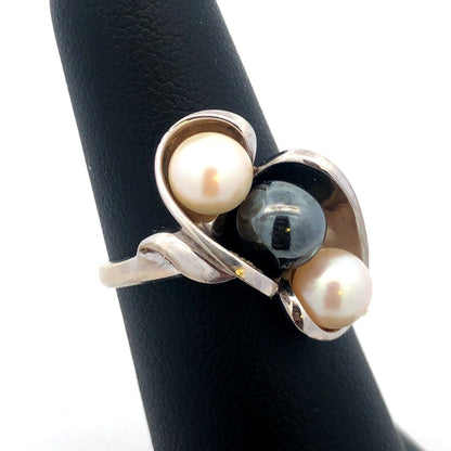 Designer 10K White Gold Hematite Bead White Pearl Trio Free Form Modernist Ring