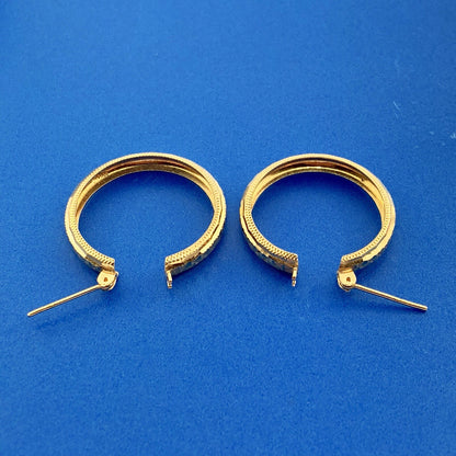 Elegant Designer 14K Yellow Gold Diamond Cut Textured Hoop Earrings