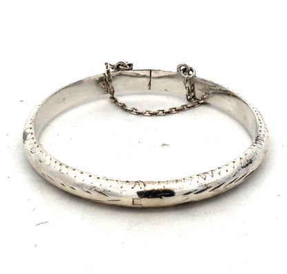 Vintage 925 Sterling Silver Etched Round Childs Hinge Bangle Bracelet