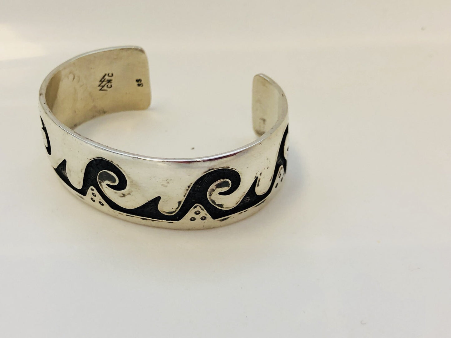 Vintage Native American Sterling Silver Overlay Wave Storyteller Cuff Bracelet