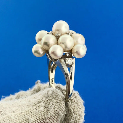 Gorgeous 14k White Gold Round Diamond White Pearl Cluster Statement Ring Size 4