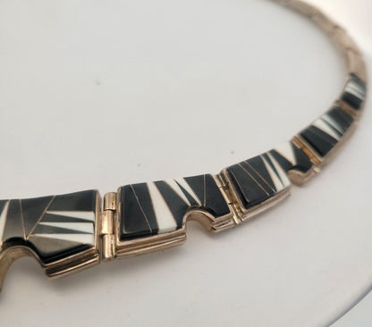 Navajo Calvin Begay Sterling Silver Black Onyx White Agate Cabochon Necklace