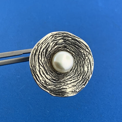 Designer HG Israel Sterling Silver 925 White Pearl Abstract Circle Stud Earrings