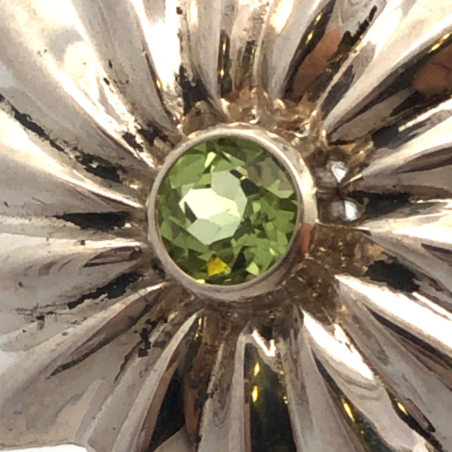 Mignon Faget 925 Sterling Silver Round Peridot Portafiori Flower Pendant