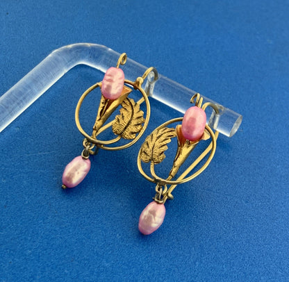Art Nouveau Art Deco 10K Yellow Gold Pink Baroque Pearl Drop Dangle Hook Earring