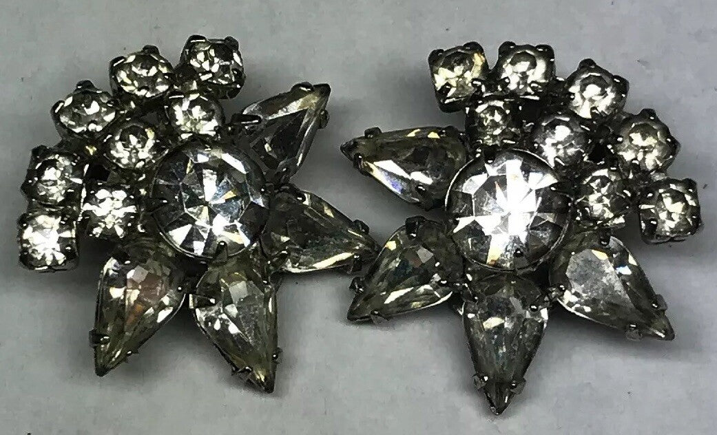 Vintage Art Deco Crystal Rhinestone Flower Cluster Bridal Cocktail Clip Earrings