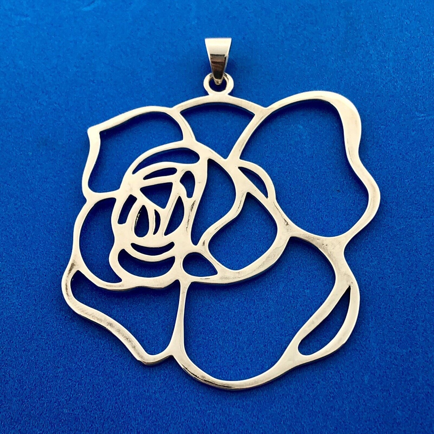 Estate FAS 925 Sterling Silver Rose Flower Bouquet Cut Out Statement Pendant