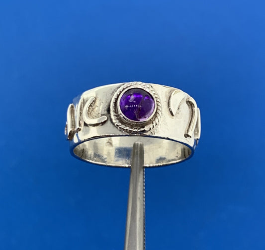 Designer Sterling Silver 925 Amethyst Cabochon February Band Cocktail Ring