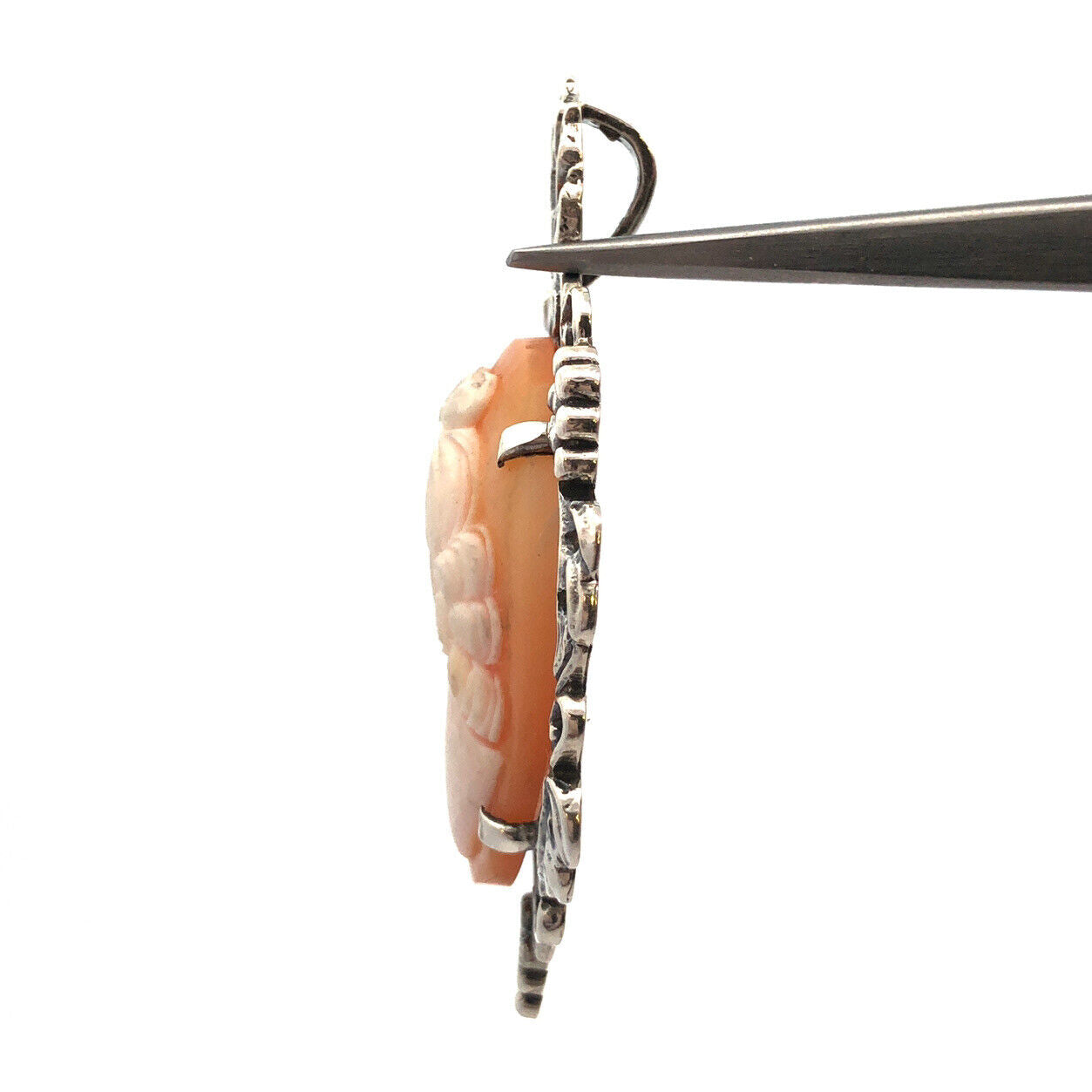 Estate Kabana 925 Sterling Silver Oval Cameo Vines And Grapes Statement Pendant