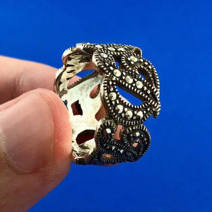 Designer Thailand 925 Sterling Silver Marcasite Cut Out D Scroll Cigar Band Ring