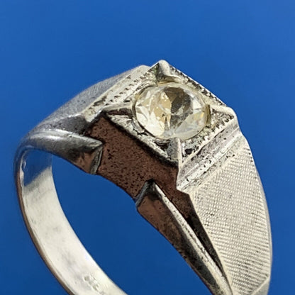 Vintage 925 Sterling Silver Round Cubic Zirconia Unisex Textured Cocktail Ring