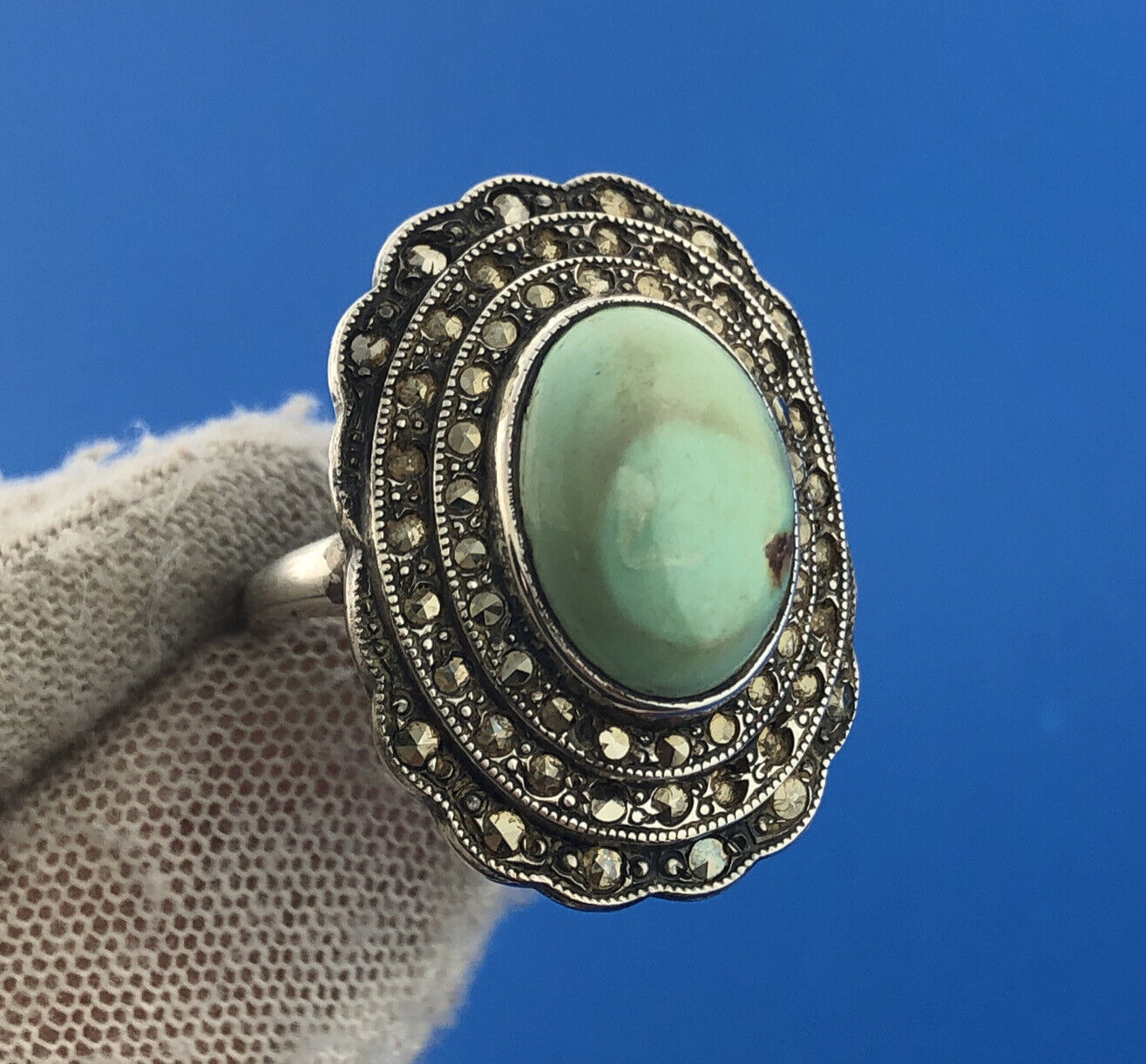 Native American 925 Sterling Silver Green Turquoise Marcasite Statement Ring