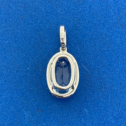 18K White Gold Oval Aquamarine Diamond Halo Pendant