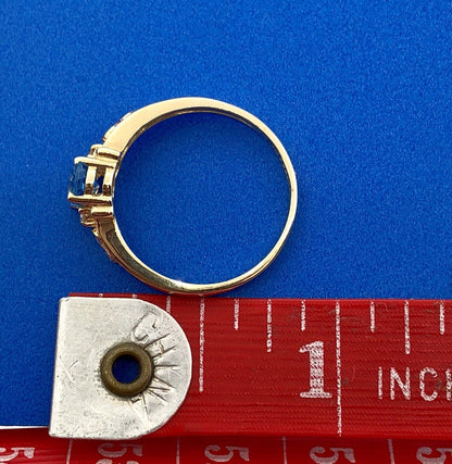 Vintage Plainville Stock Co PSCO 10K Yellow Gold Blue Topaz Diamond Ring