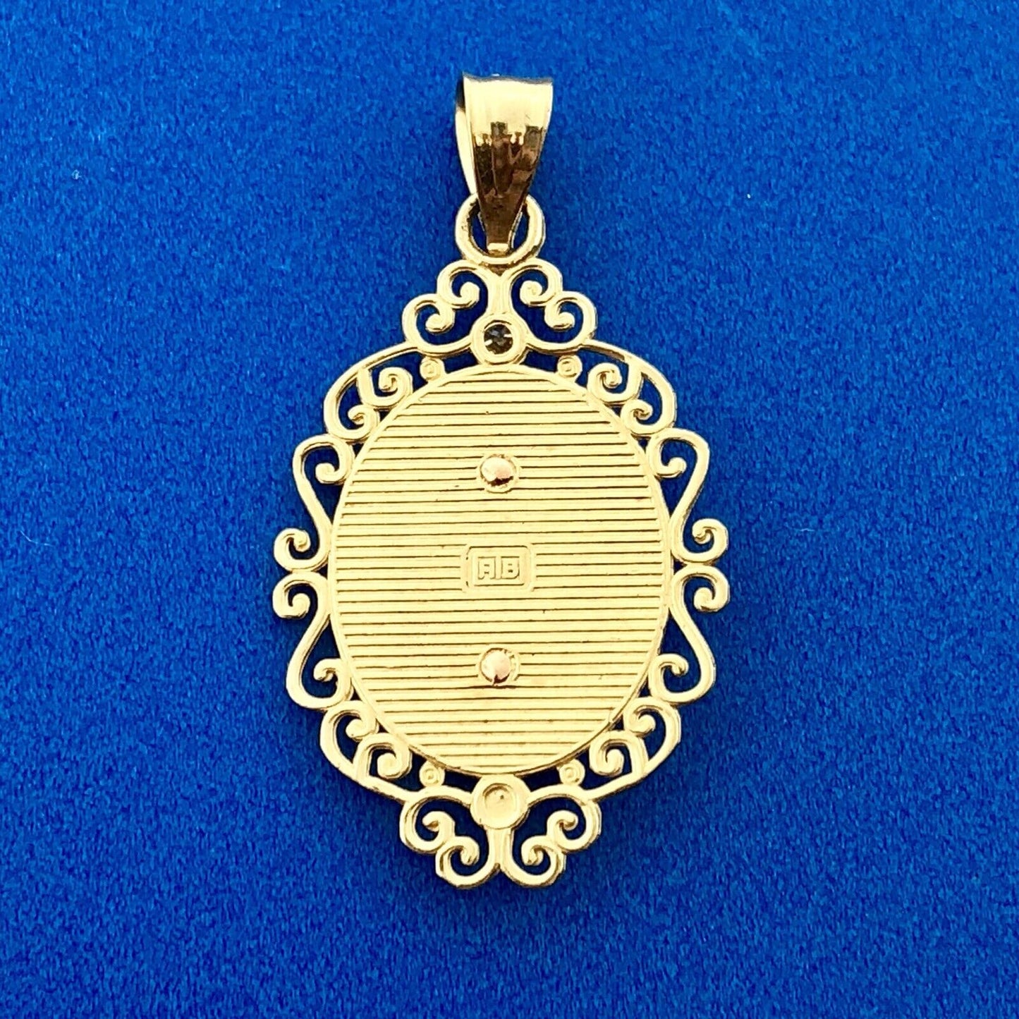 Vintage 10K Yellow White Rose Gold Diamond Oval Filigree Mother Mary Pendant