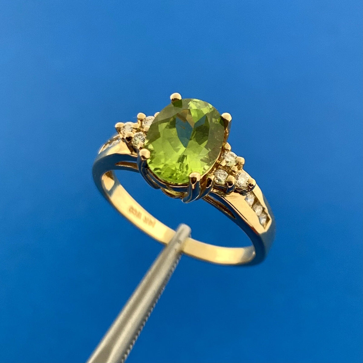 Designer 14K Yellow Gold Oval Peridot Diamond Accent August Anniversary Ring
