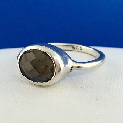 Designer Sterling Silver 925 Oval Smoky Quartz Topaz Fashion Ring