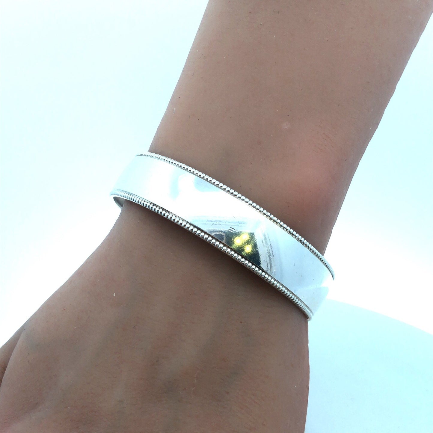 Tiffany & Co 925 Sterling Silver Ribbed Milgrain Polished Wide Bangle Bracelet