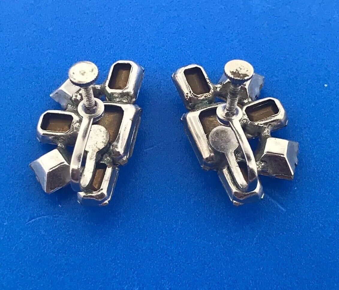 Runway Quality Silver Tone Crystal Rhinestone Bridal Wedding Screw Back Earrings