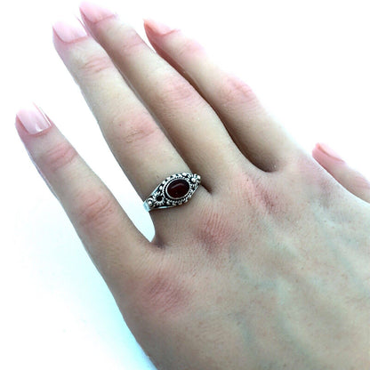 925 Sterling Silver Vintage Oval Orange Carnelian Textured Ring