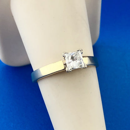 Classic Elegant BDX 14k Yellow Gold Solitaire Princess Diamond Engagement Ring