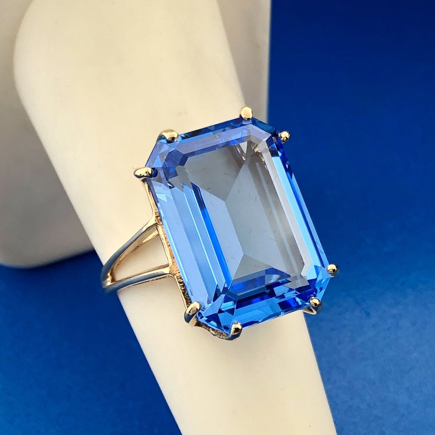 Fabulous 14K Yellow Gold Emerald Cut Lab Blue Spinel Solitaire Statement Ring