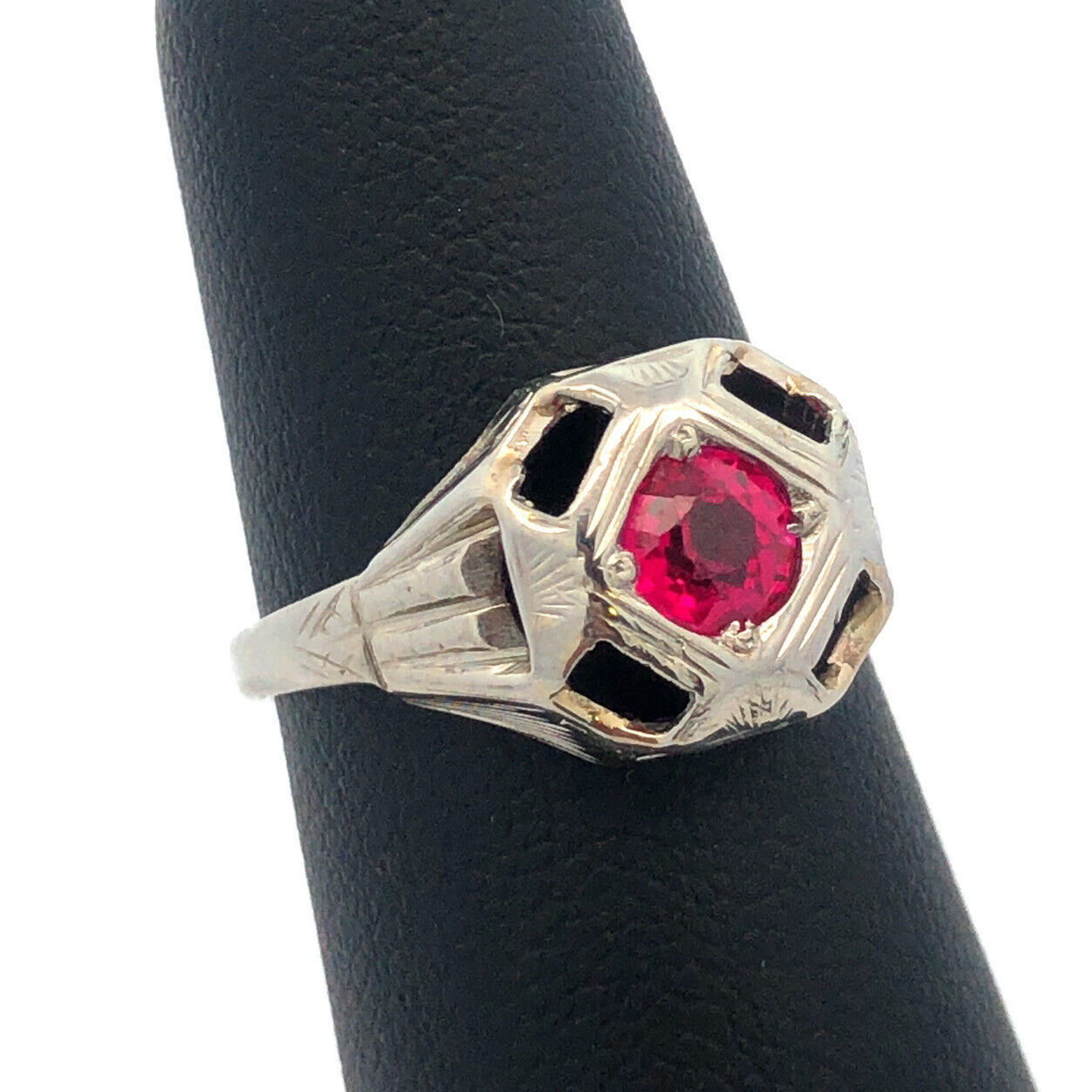 Art Deco 18K White Gold Round Ruby Solitaire Cocktail Ring