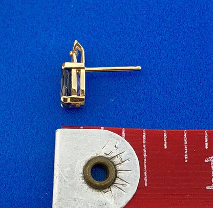 Designer Mexico 14K Yellow Gold Floral Motif Amethyst February Stud Earrings