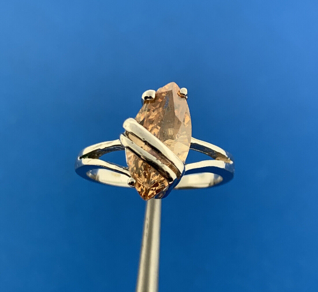 Designer FAS 925 Sterling Silver Brilliant Marquise Orange Cubic Zirconia Ring