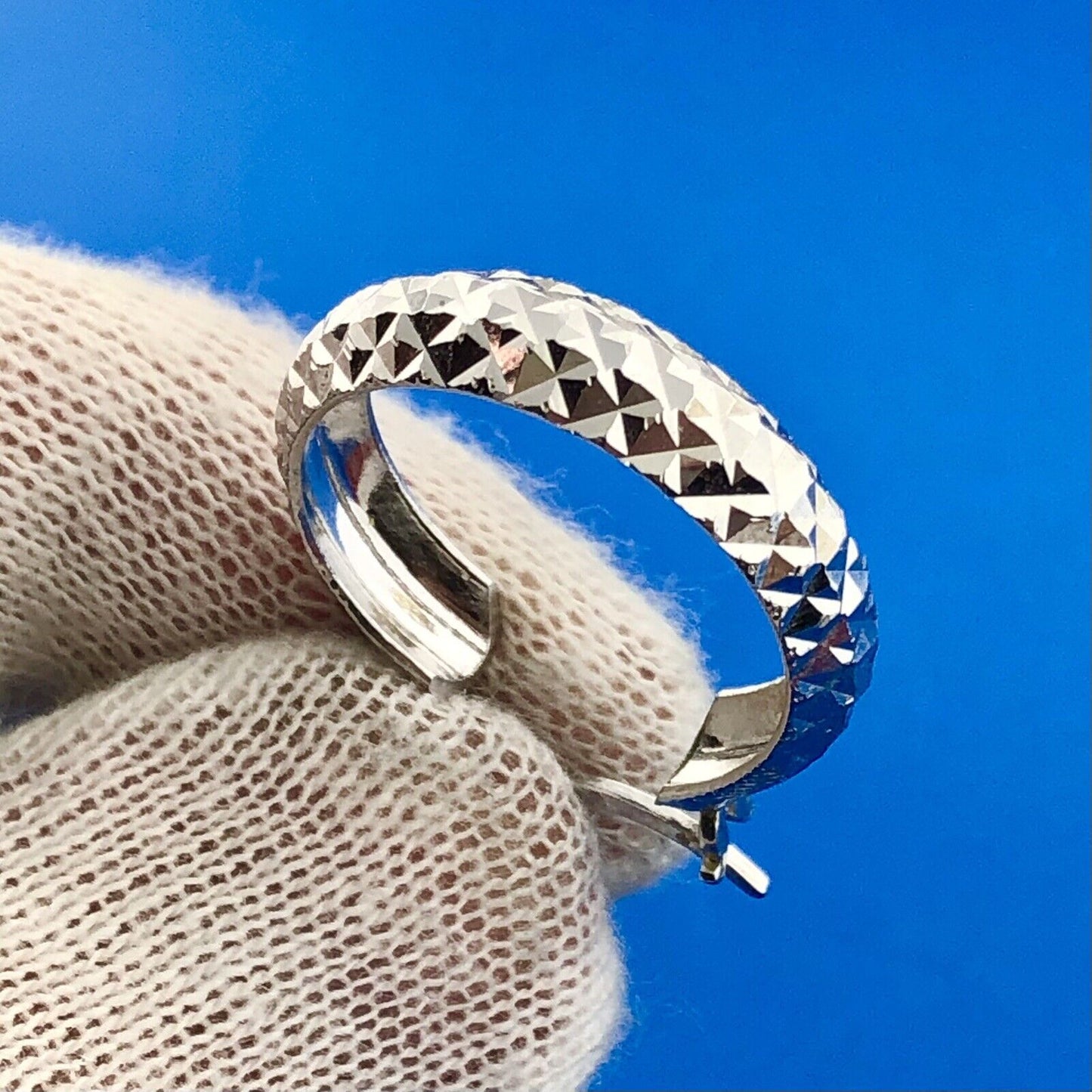 Stunning Sterling Silver 925 Textured Faceted Snap Closure Hoop Earrings