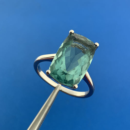 Designer Sterling Silver Rectangle Green Topaz Solitaire November Occasion Ring