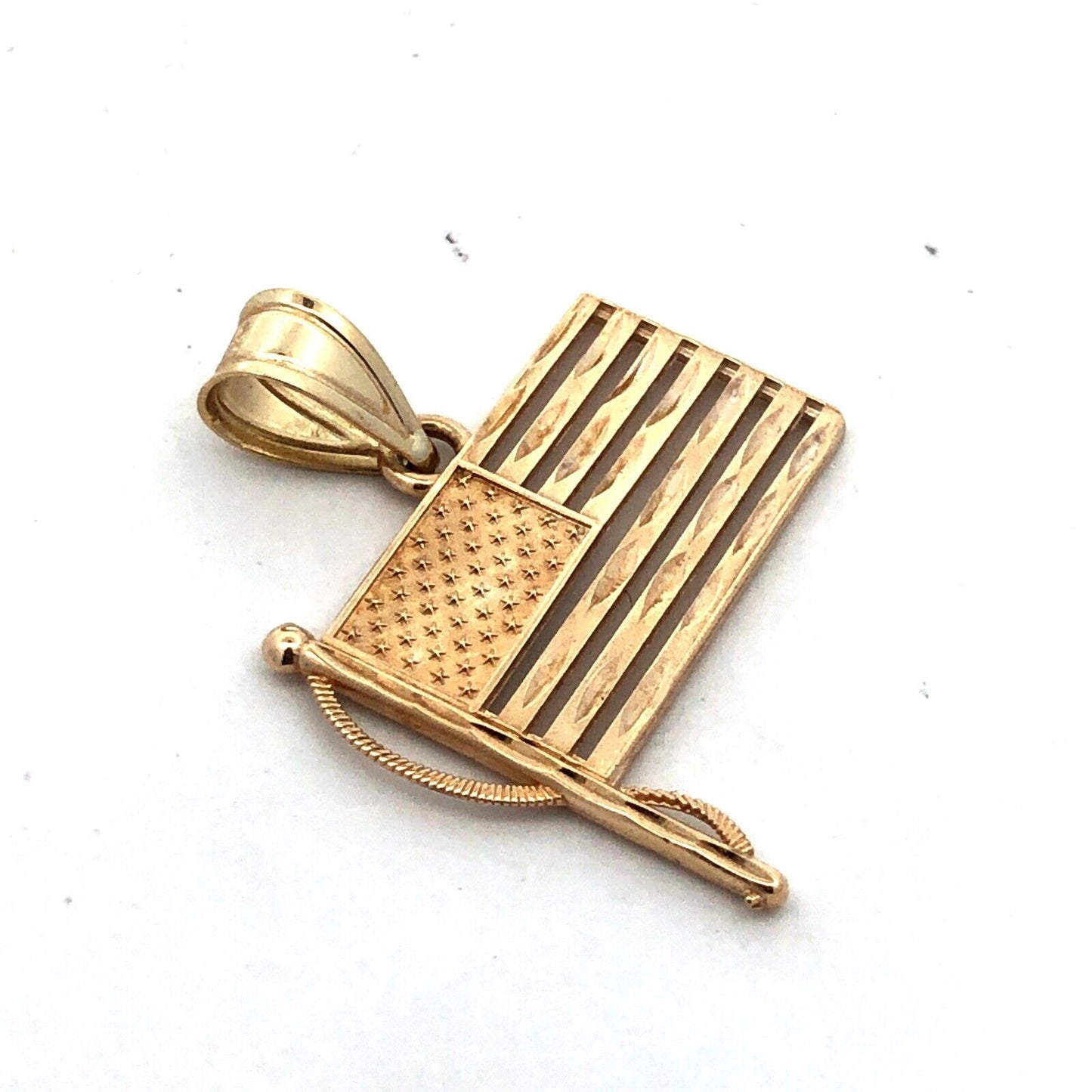 Michael Anthony 14K Yellow Gold God Bless America USA Flag Patriotic Pendant