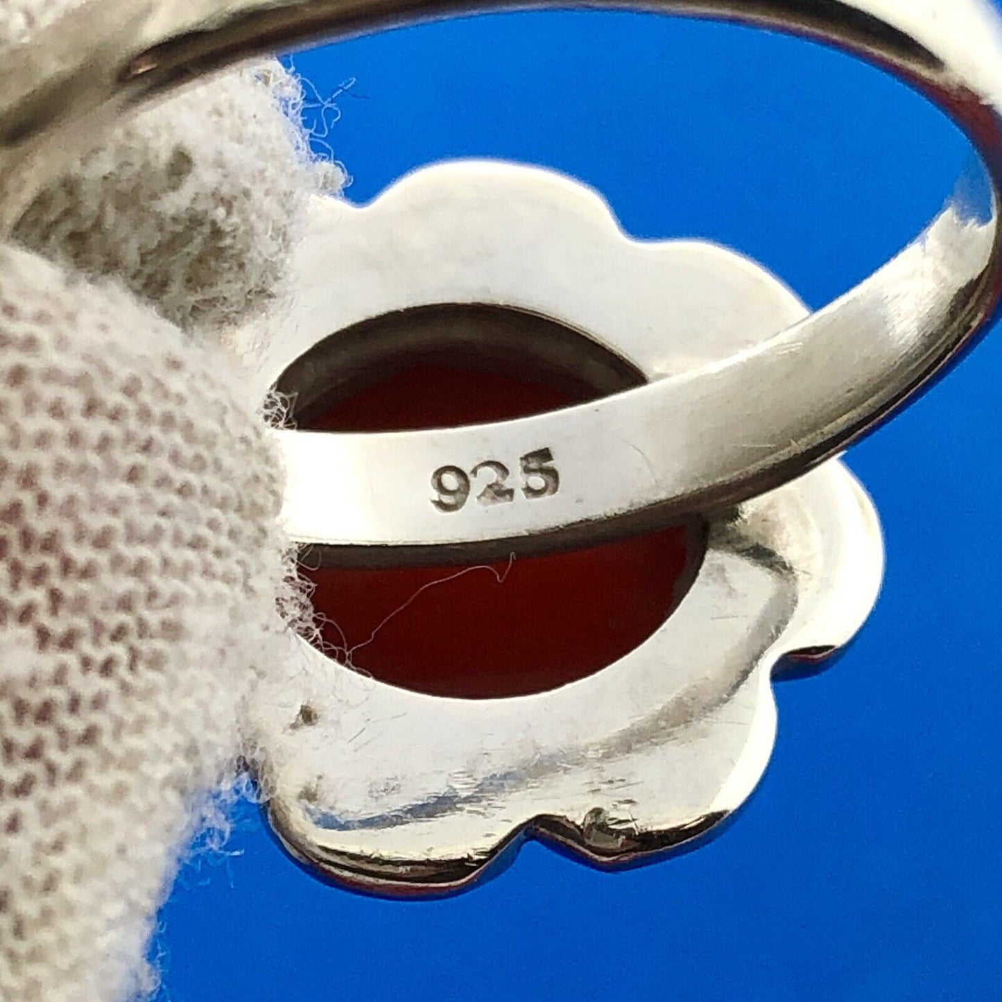 Retro 925 Sterling Silver Carnelian Cabochon Gemstone Flower Shaped Ring
