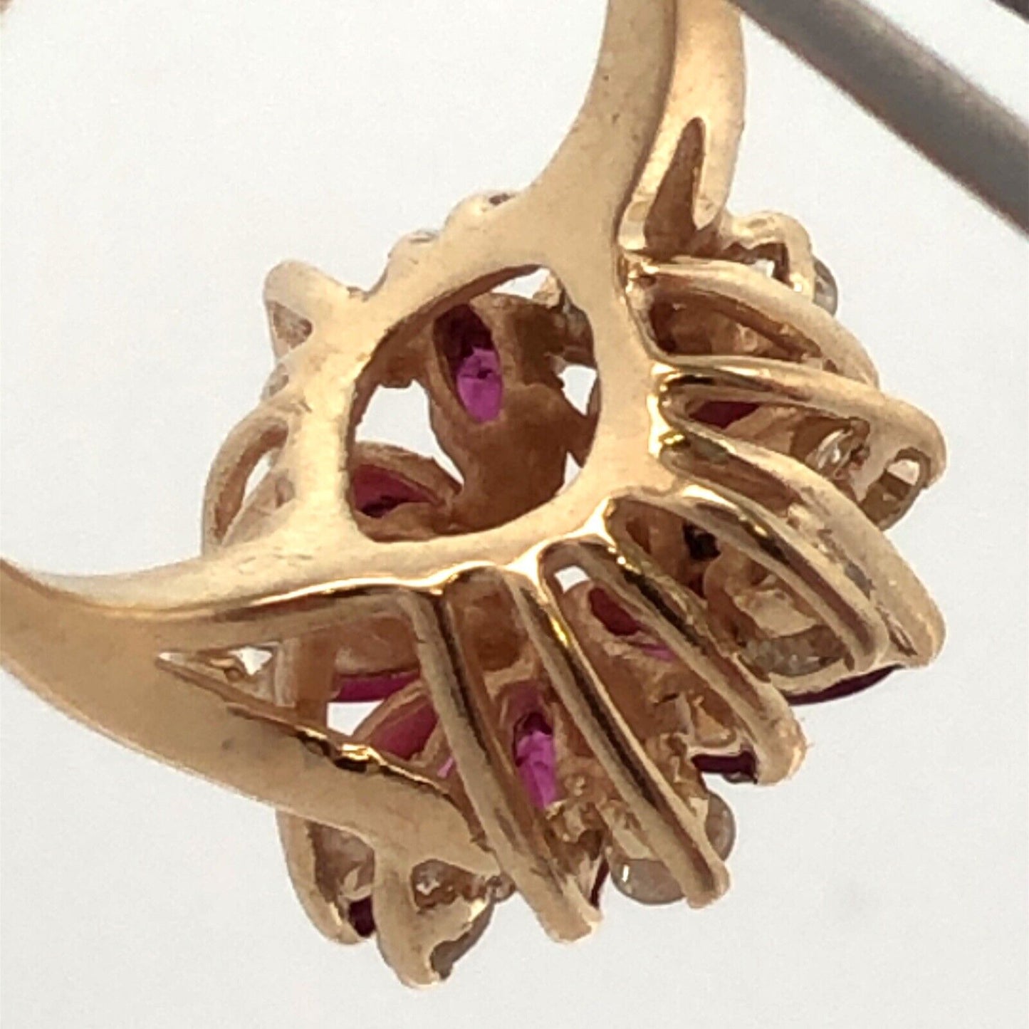 Vintage 14K Yellow Gold Round Diamond Marquise Lab Created Ruby Cocktail Ring