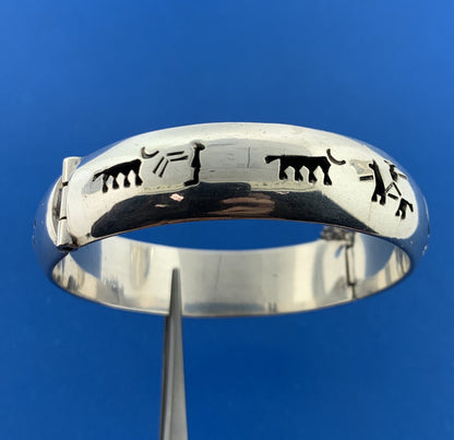 Vintage Taxco Mexico TM-143 Sterling Silver 925 Storyteller Hinged Cuff Bracelet