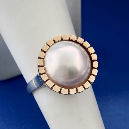 Vintage Estate 14k Yellow Gold Solitaire White Pearl Dome Ring Size 7.25